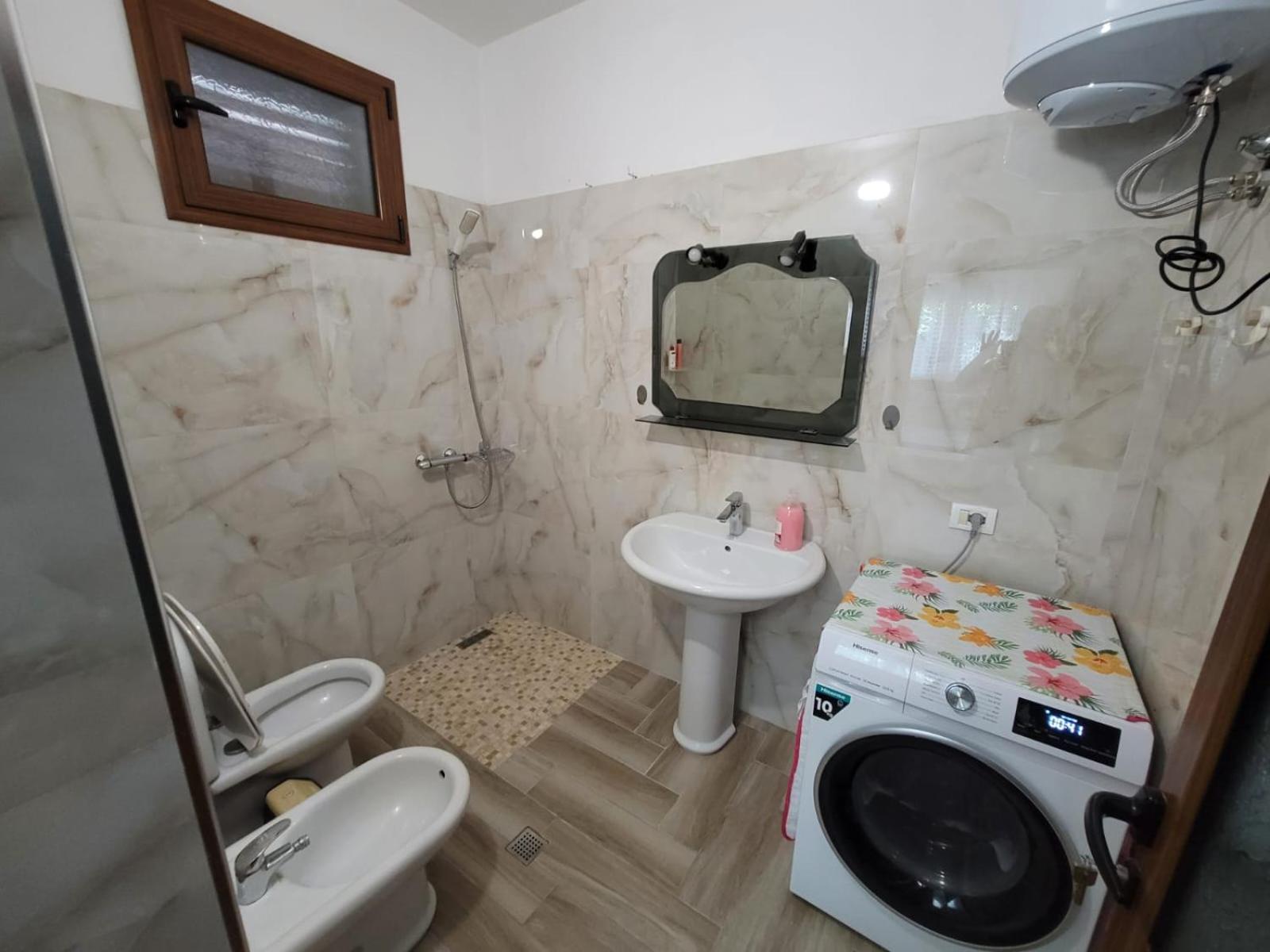 Homestay Private On A Shared Near