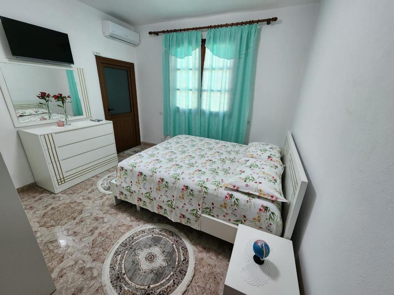 Homestay Private On A Shared Near Durres